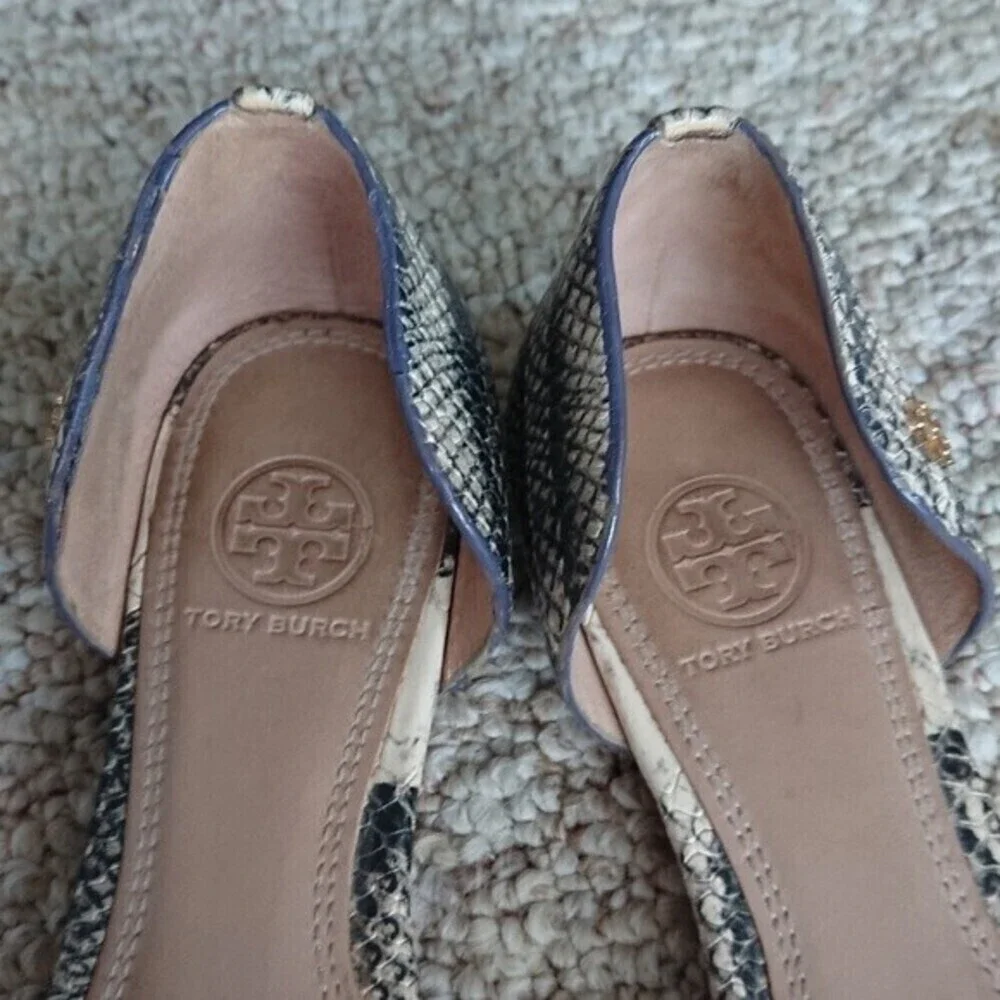 Tory Burch Savannah Snakeskin Print Flat Sandals size 7M